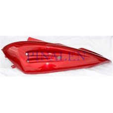 05. BTQT-12  Sidokåpa Vä Röd med 2 hål F28.5